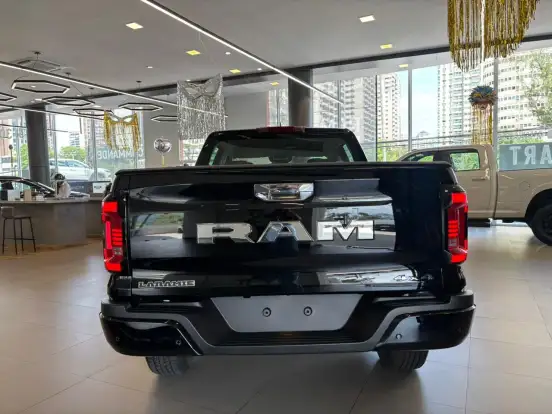 RAM-DAKOTA-2.2 TURBO DIESEL LARAMIE 4X4 AUTOMÁTICO RAM-DAKOTA-2026