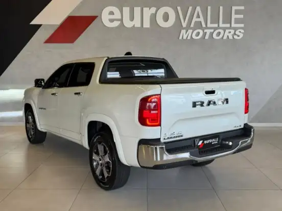 RAM-RAMPAGE-2.0 TURBO DIESEL LARAMIE 4X4 AUTOMÁTICO RAM-RAMPAGE-2024