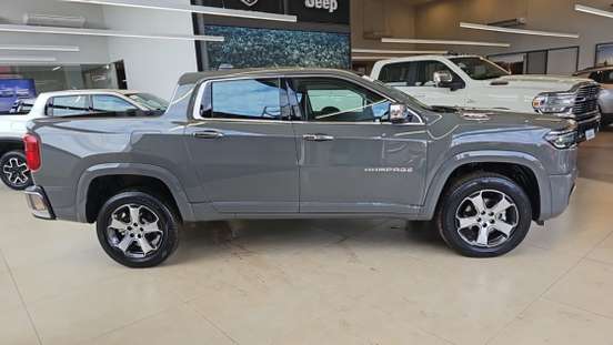 RAM-RAMPAGE-2.2 TURBO DIESEL LARAMIE 4X4 AUTOMÁTICO RAM-RAMPAGE-2025