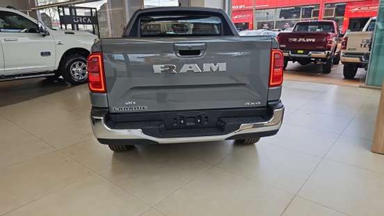 RAM-RAMPAGE-2.2 TURBO DIESEL LARAMIE 4X4 AUTOMÁTICO RAM-RAMPAGE-2025