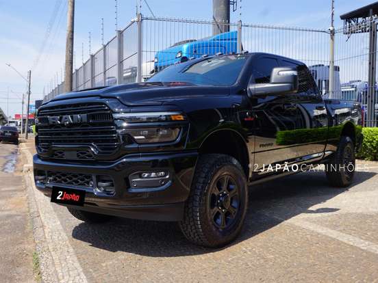 RAM-3500-6.7 I6 TURBO DIESEL LARAMIE NIGHT EDITION CD 4X4 AUTOMÁTICO RAM-3500-2026