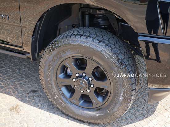 RAM-3500-6.7 I6 TURBO DIESEL LARAMIE NIGHT EDITION CD 4X4 AUTOMÁTICO RAM-3500-2026