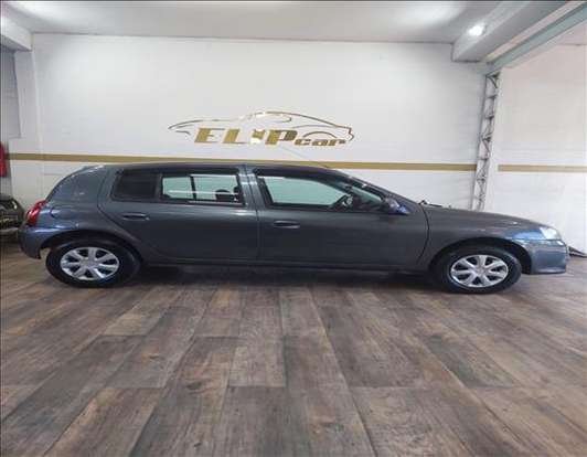 RENAULT-CLIO-2015