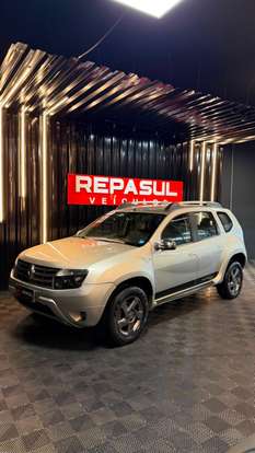 RENAULT-DUSTER-2013