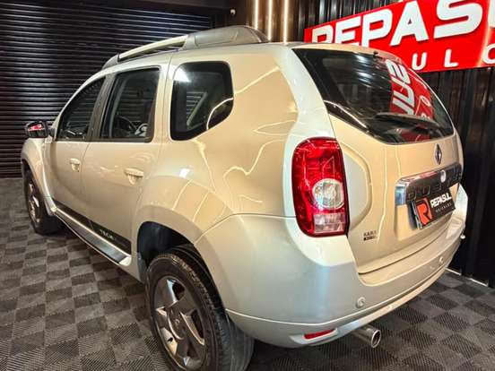 RENAULT-DUSTER-2.0 DYNAMIQUE 4X2 16V FLEX 4P AUTOMÁTICO RENAULT-DUSTER-2013
