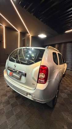 RENAULT-DUSTER-2.0 DYNAMIQUE 4X2 16V FLEX 4P AUTOMÁTICO RENAULT-DUSTER-2013