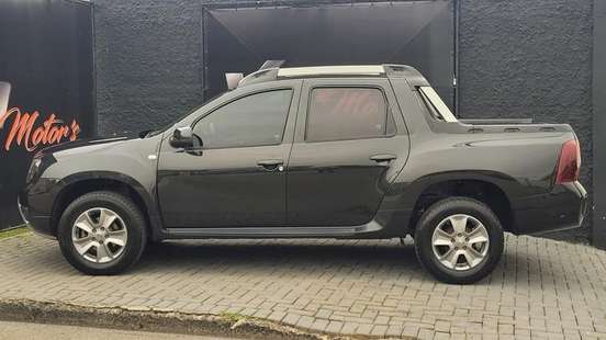 RENAULT-DUSTER OROCH-2019