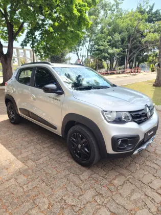 RENAULT KWID 1.0 12V SCE FLEX OUTSIDER MANUAL