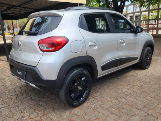 RENAULT-KWID-1.0 12V SCE FLEX OUTSIDER MANUAL RENAULT-KWID-2021