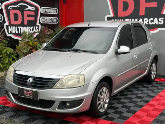 RENAULT LOGAN 1.6 EXPRESSION 16V FLEX 4P AUTOMÁTICO