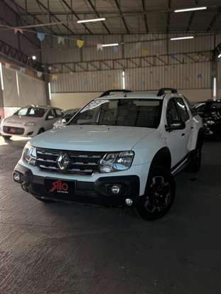 RENAULT-OROCH-2023