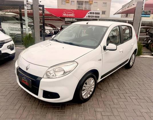 RENAULT SANDERO 1.6 PRIVILÉGE 16V FLEX 4P AUTOMÁTICO