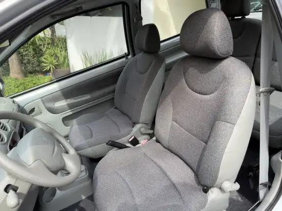 RENAULT-TWINGO-2001