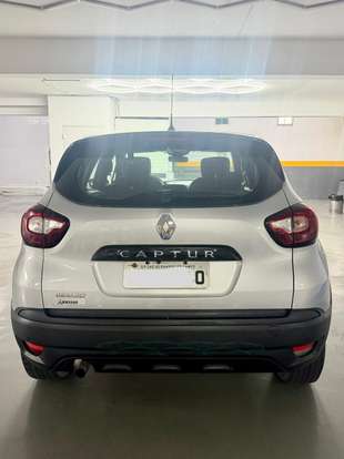 RENAULT-CAPTUR-2019