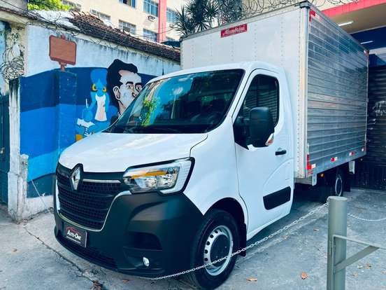 RENAULT-MASTER-2025