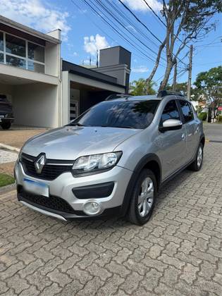 RENAULT SANDERO 1.6 STEPWAY 8V FLEX 4P AUTOMATIZADO