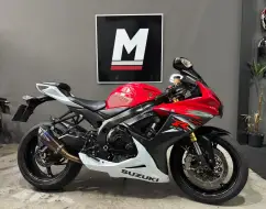 SUZUKI GSX-R750 SUZUKI GSX-R750