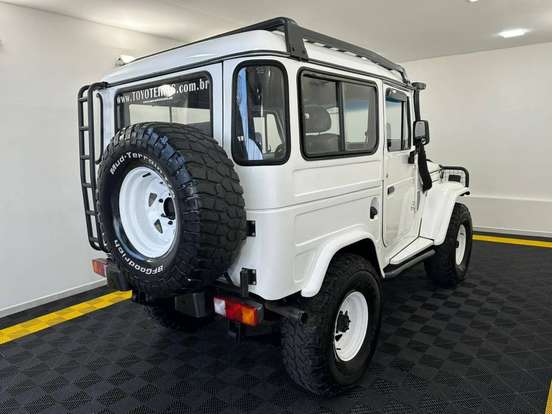 TOYOTA-BANDEIRANTE-1987