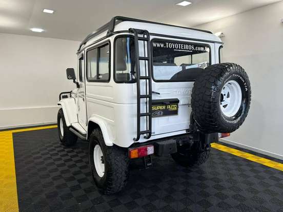 TOYOTA-BANDEIRANTE-1987