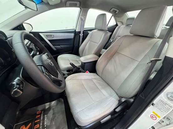 TOYOTA-COROLLA-2015