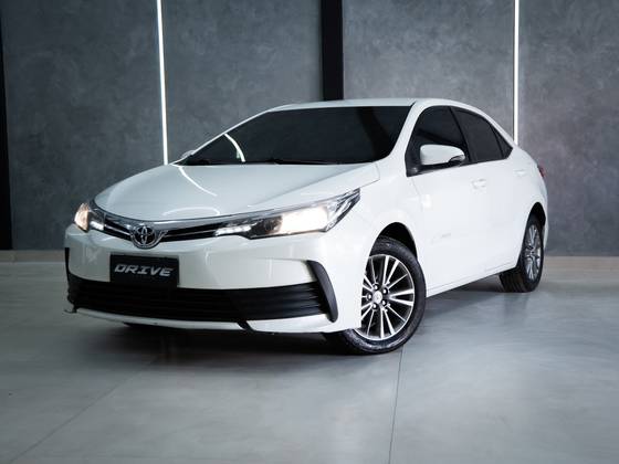 TOYOTA COROLLA 1.8 GLI UPPER 16V FLEX 4P AUTOMÁTICO