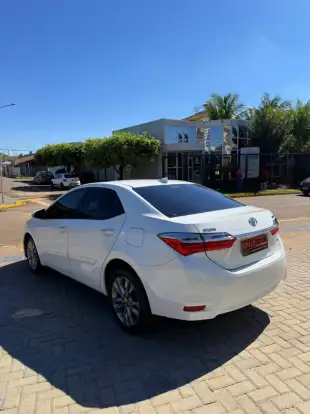 TOYOTA-COROLLA-2018