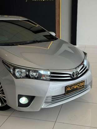 TOYOTA-COROLLA-2015