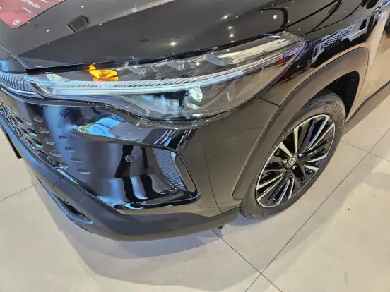 TOYOTA-COROLLA CROSS-2026