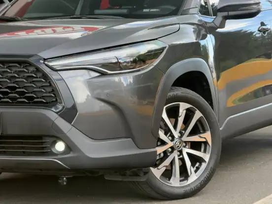 TOYOTA-COROLLA CROSS-2023