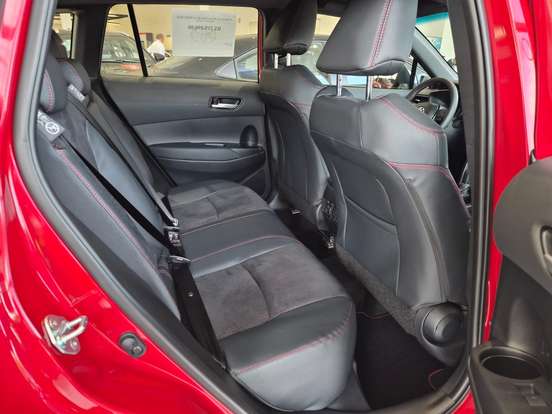 TOYOTA-COROLLA CROSS-2026