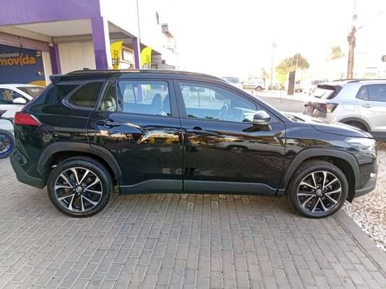 TOYOTA-COROLLA CROSS-2024