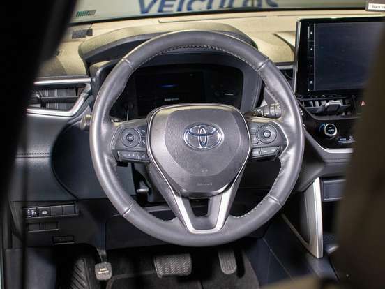TOYOTA-COROLLA CROSS-2024