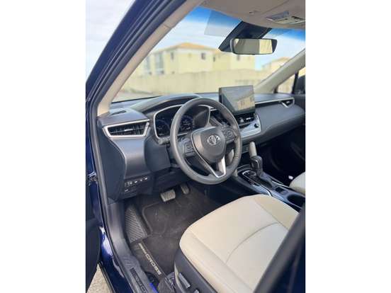 TOYOTA-COROLLA CROSS-2025