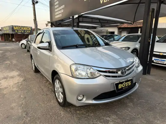 TOYOTA-ETIOS-1.5 XLS SEDAN 16V FLEX 4P AUTOMÁTICO TOYOTA-ETIOS-2016