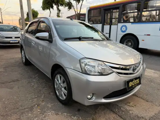 TOYOTA-ETIOS-1.5 XLS SEDAN 16V FLEX 4P AUTOMÁTICO TOYOTA-ETIOS-2016