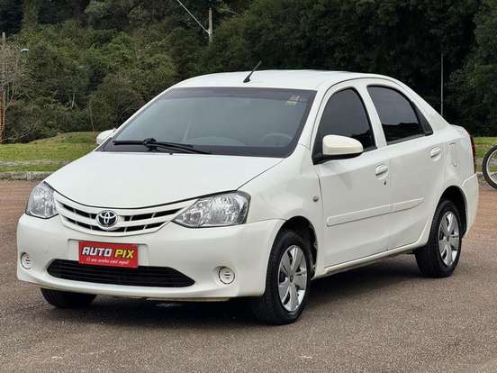 TOYOTA-ETIOS-1.5 X SEDAN 16V FLEX 4P MANUAL TOYOTA-ETIOS-2014