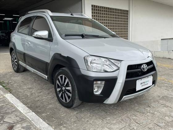 TOYOTA ETIOS CROSS 1.5 16V FLEX 4P AUTOMÁTICO