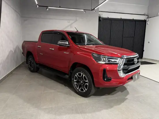 TOYOTA-HILUX-2020