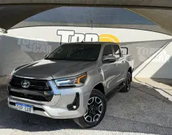 TOYOTA HILUX 2.8 D-4D TURBO DIESEL CD SRX LIMITED 4X4 AUTOMÁTICO TOYOTA HILUX 2.8 D-4D TURBO DIESEL CD SRX LIMITED 4X4 AUTOMÁTICO