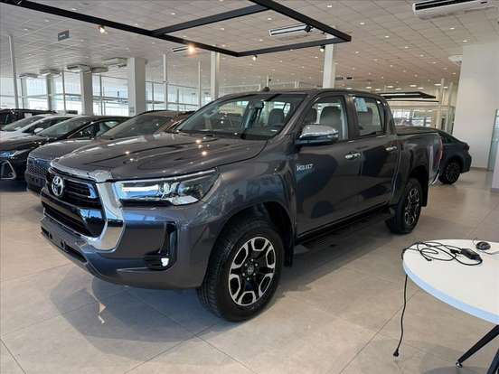 TOYOTA-HILUX-2.8 D-4D TURBO DIESEL CD SRV 4X4 AUTOMÁTICO TOYOTA-HILUX-2026