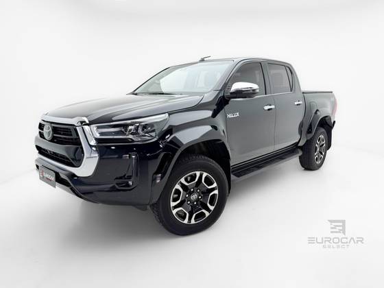 TOYOTA HILUX 2.8 D-4D TURBO DIESEL CD SRX PLUS 4X4 AUTOMÁTICO