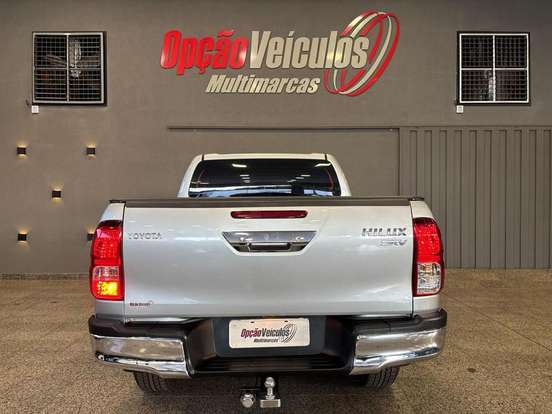 TOYOTA-HILUX-2.8 SRV 4X4 CD 16V DIESEL 4P AUTOMÁTICO TOYOTA-HILUX-2016