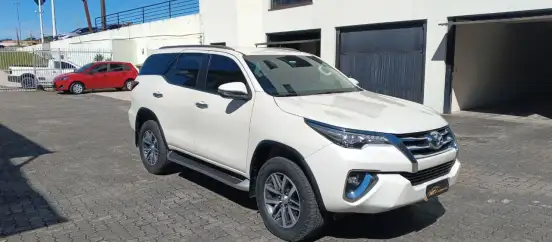 TOYOTA-HILUX SW4-2019
