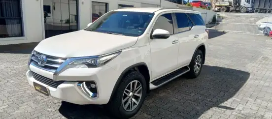 TOYOTA-HILUX SW4-2019