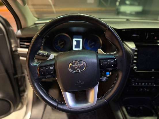 TOYOTA-HILUX SW4-2021