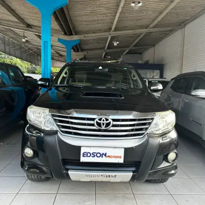 TOYOTA HILUX SW4 3.0 SRV 4X4 16V TURBO INTERCOOLER DIESEL 4P AUTOMÁTICO