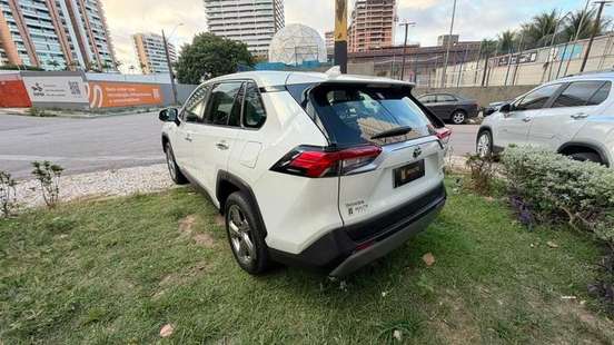 TOYOTA-RAV4-2019