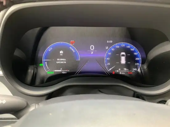 TOYOTA-SIENNA-2025