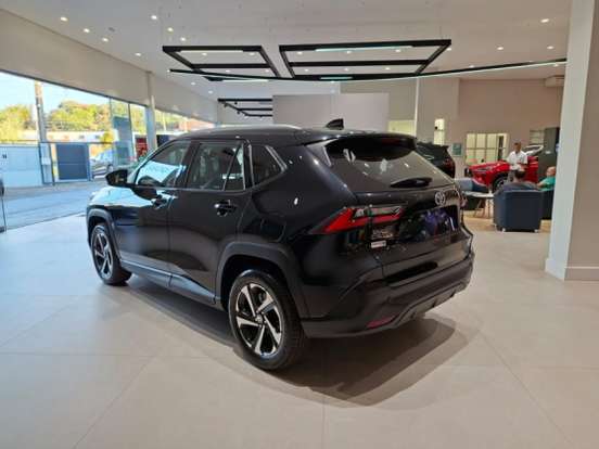 TOYOTA-YARIS CROSS-2026