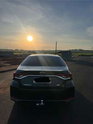 TOYOTA-COROLLA-2025